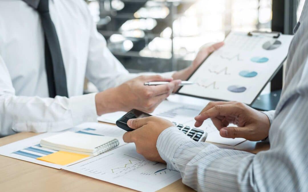 A RevOps Guide to Aligning Compensation Plans with Territories and Quotas