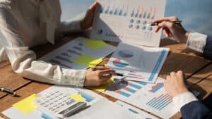 forecasting in subscription vs transactional sales featured image