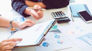 quota setting in GTM planning featured image