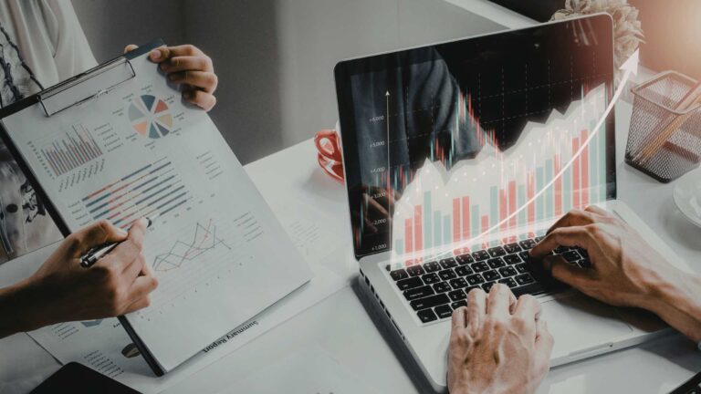 how to map the ai-assisted buyer journey with your sales team featured image