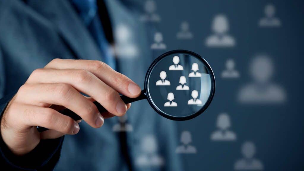 how to pilot an ai agent for customer outreach featured image