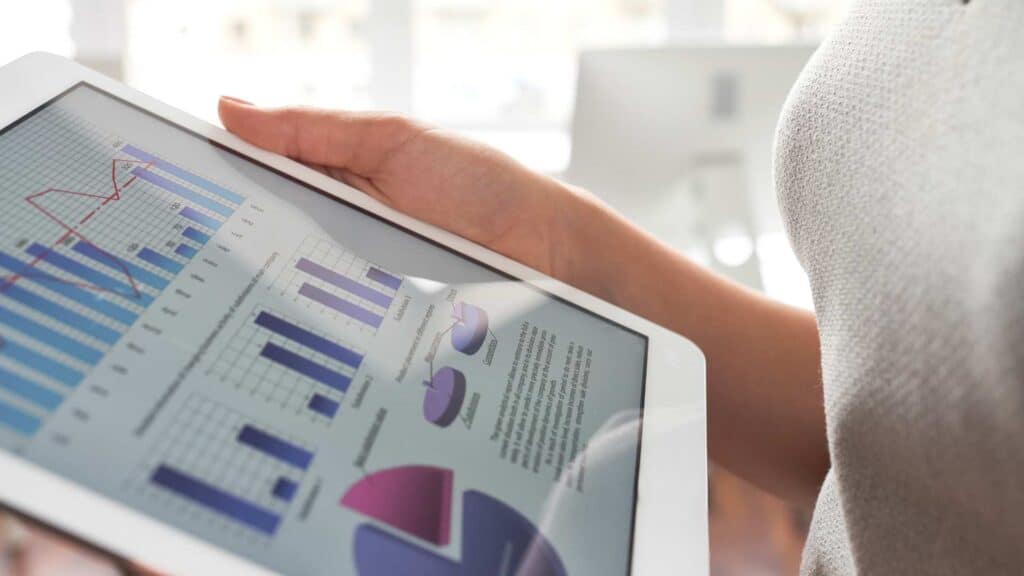 over forecasting vs under forecasting featured image