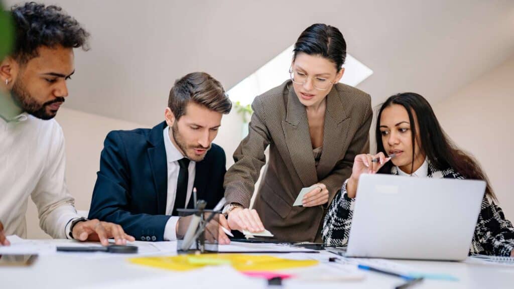 how to identify a lead-to-pipeline bottleneck for an ai agent pilot featured image