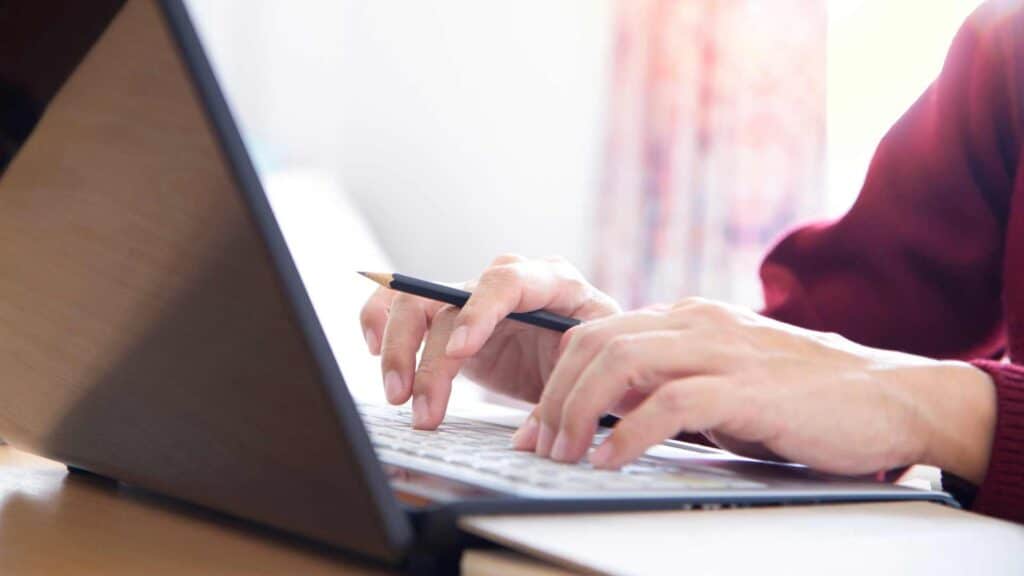 how to rewrite a blog post as a direct answer for ai featured image