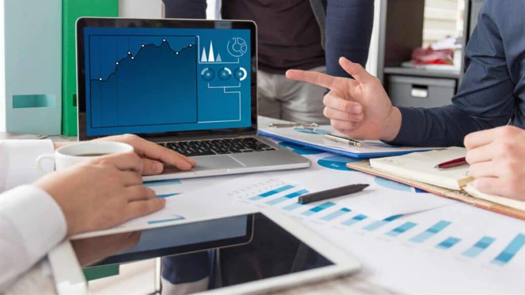 commission planning software featured image