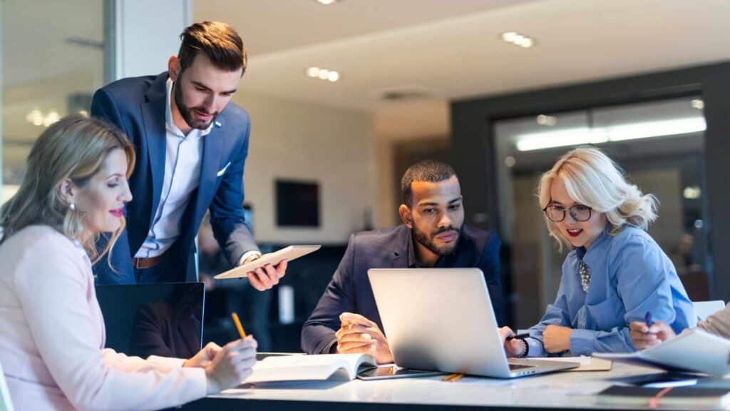 saas sales featured image